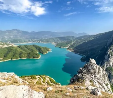 Διαμέρισμα Bovilla Lake *